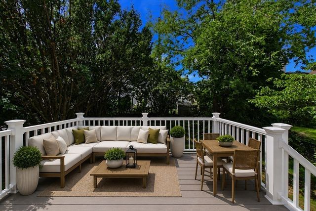 759 Belleville Ave, New Bedford, MA 02745