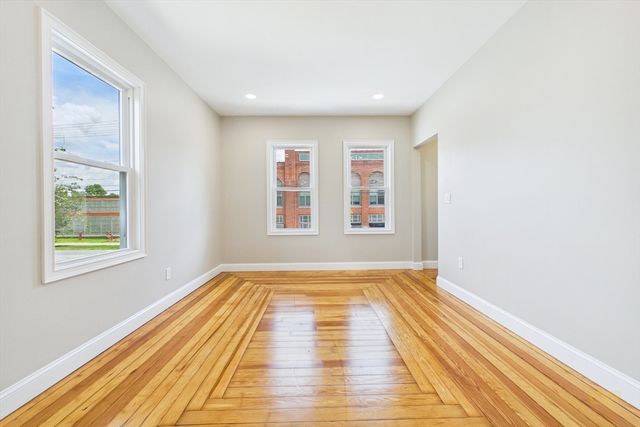 759 Belleville Ave, New Bedford, MA 02745