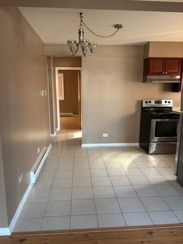 6323 W 64th Place 1D, Chicago, IL 60638