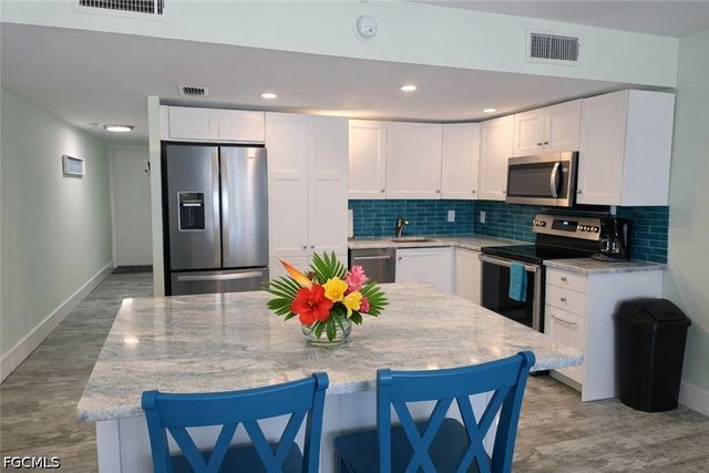 100 Estero BLVD 332, Fort Myers Beach, FL 33931