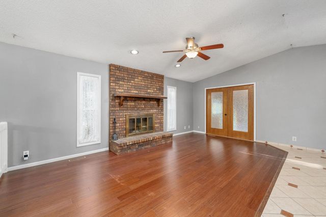 1441 N Lark Ln, Wichita, KS 67212