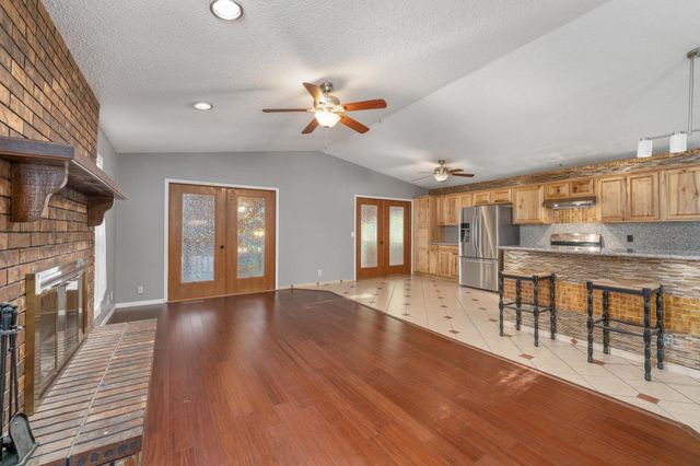 1441 N Lark Ln, Wichita, KS 67212