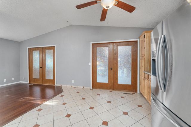 1441 N Lark Ln, Wichita, KS 67212