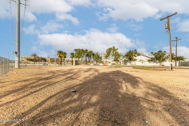 1125 N 7TH Street -, Phoenix, AZ 85006