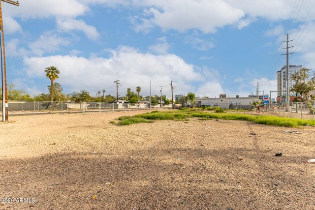 1125 N 7TH Street -, Phoenix, AZ 85006