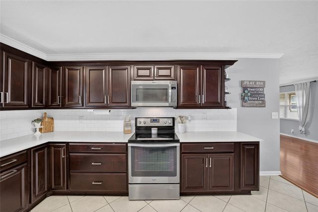 1861 SE 56TH COURT, Ocala, FL 34480