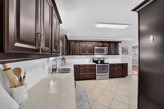 1861 SE 56TH COURT, Ocala, FL 34480