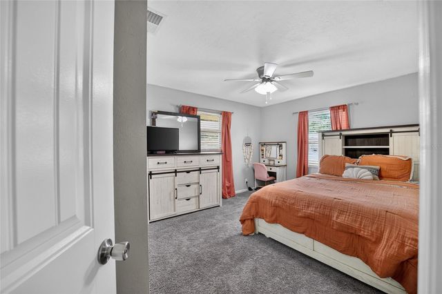 1861 SE 56TH COURT, Ocala, FL 34480