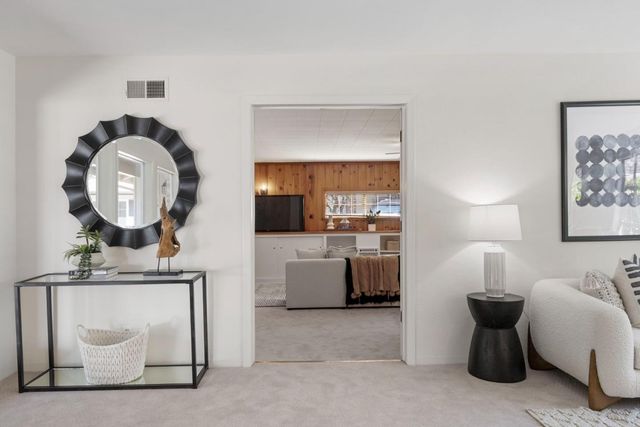 2 Corte Camellia, Millbrae, CA 94030