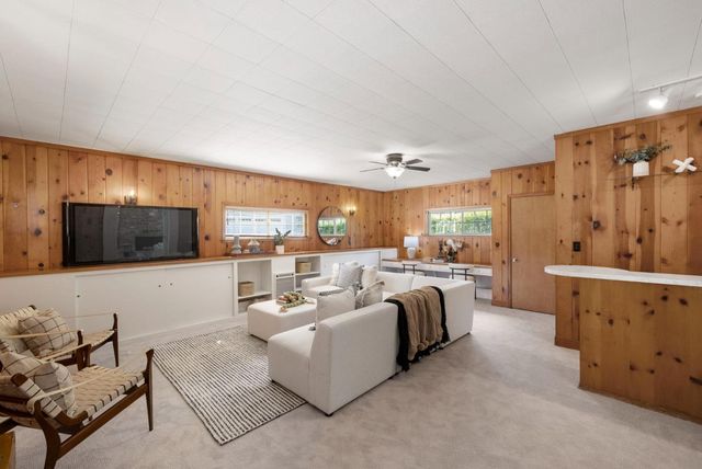 2 Corte Camellia, Millbrae, CA 94030