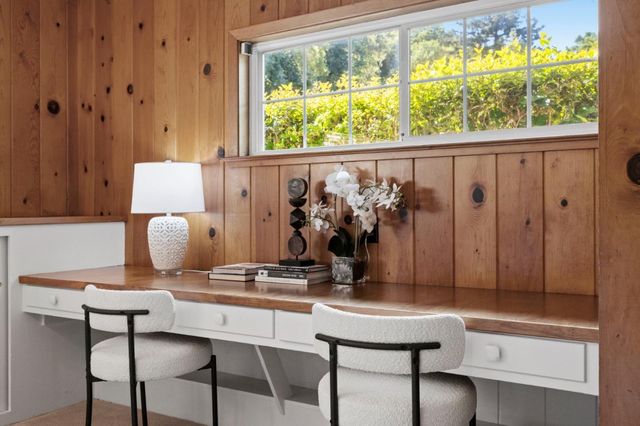 2 Corte Camellia, Millbrae, CA 94030