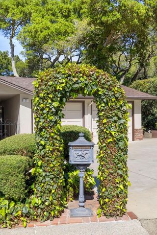 2 Corte Camellia, Millbrae, CA 94030