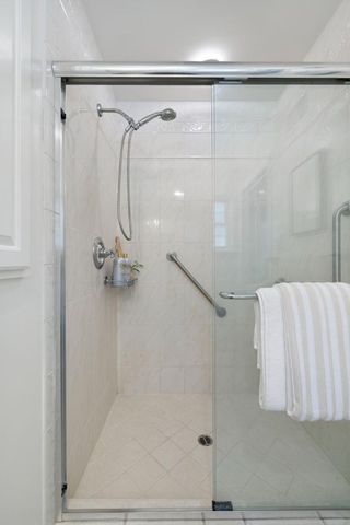 2 Corte Camellia, Millbrae, CA 94030