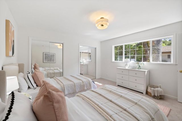 2 Corte Camellia, Millbrae, CA 94030