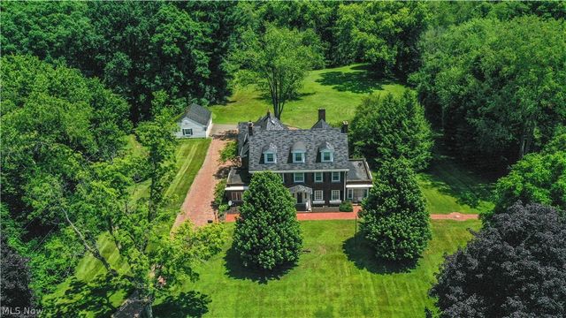 3311 Logan Way, Youngstown, OH 44505