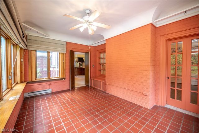 3311 Logan Way, Youngstown, OH 44505