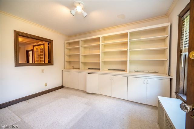 3311 Logan Way, Youngstown, OH 44505