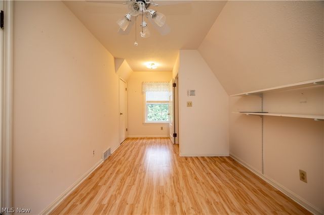 3311 Logan Way, Youngstown, OH 44505