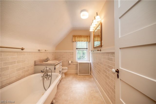 3311 Logan Way, Youngstown, OH 44505
