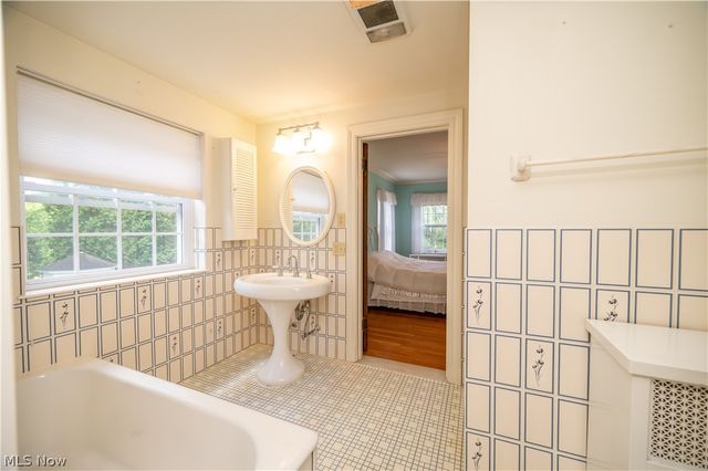 3311 Logan Way, Youngstown, OH 44505