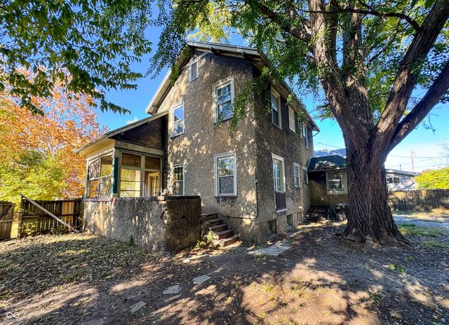 1120 S 5th Street, Terre Haute, IN 47802