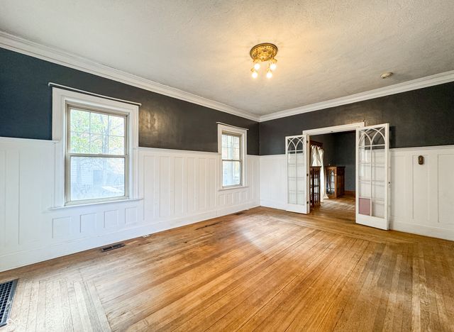 1120 S 5th Street, Terre Haute, IN 47802