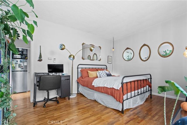 1646 Berkeley, Santa Monica, CA 90404