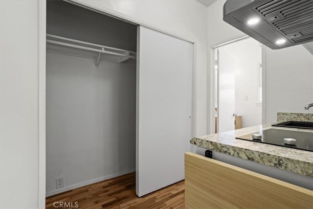 1646 Berkeley, Santa Monica, CA 90404