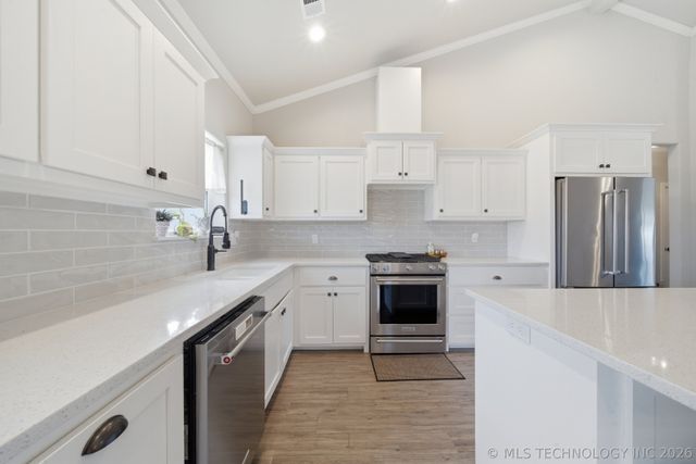 5355 W 2nd Street, Skiatook, OK 74070