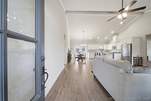 5355 W 2nd Street, Skiatook, OK 74070