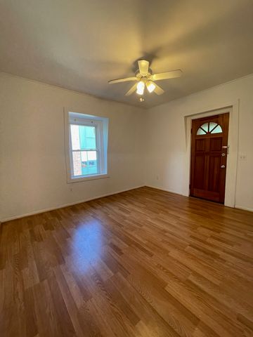 290 Lincoln St 1, Boston, MA 02134