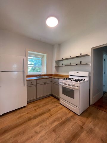 290 Lincoln St 1, Boston, MA 02134