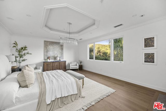 3909 Cresthaven Drive, Westlake Village, CA 91362
