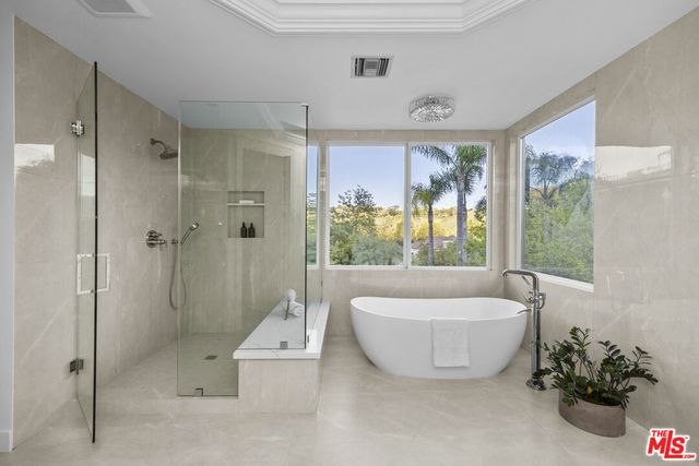 3909 Cresthaven Drive, Westlake Village, CA 91362
