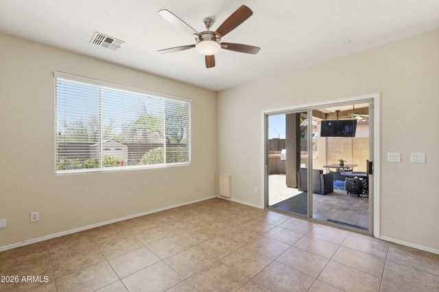 39732 N High Noon Way, Anthem, AZ 85086