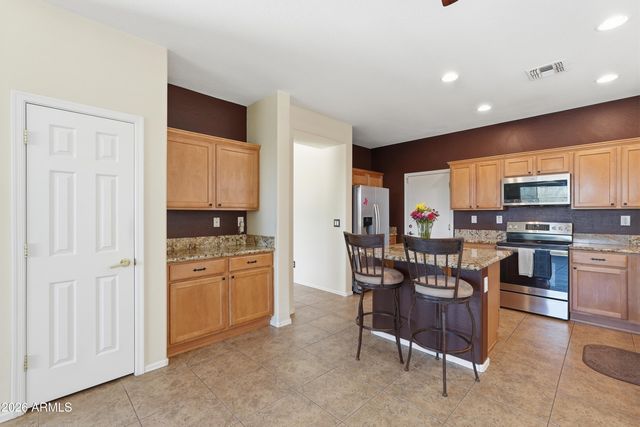39732 N High Noon Way, Anthem, AZ 85086