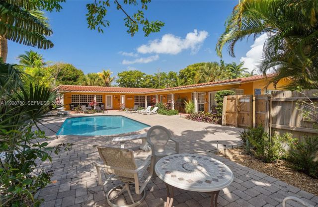 2033 NE 33rd Ave 2, Fort Lauderdale, FL 33305