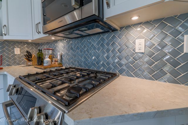 723 Nancy Court, Sycamore, IL 60178