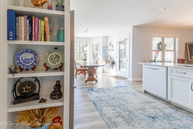 723 Nancy Court, Sycamore, IL 60178