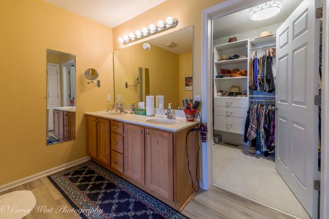 723 Nancy Court, Sycamore, IL 60178