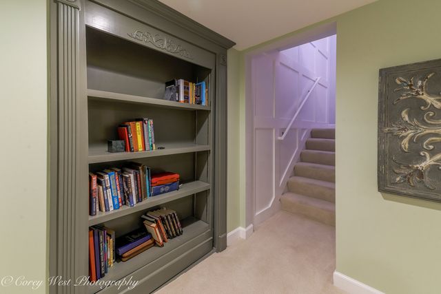 723 Nancy Court, Sycamore, IL 60178