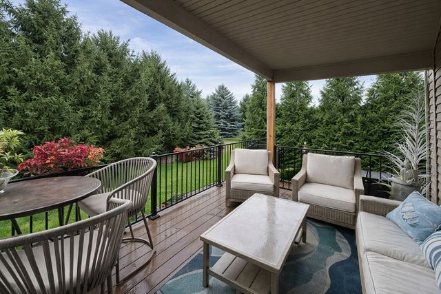 723 Nancy Court, Sycamore, IL 60178