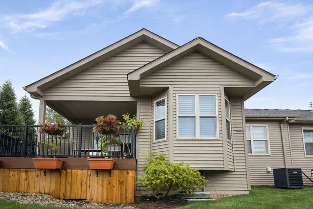 723 Nancy Court, Sycamore, IL 60178