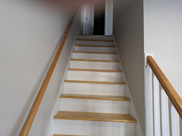 130 Dickinson 130, Springfield, MA 01108