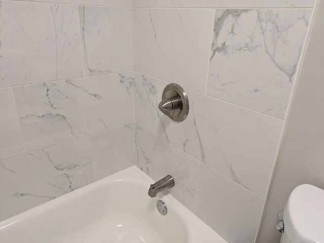 130 Dickinson 130, Springfield, MA 01108