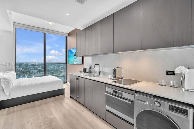 20 NE 11th Street 4607A, Miami, FL 33132