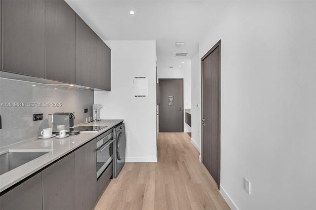 20 NE 11th Street 4607A, Miami, FL 33132