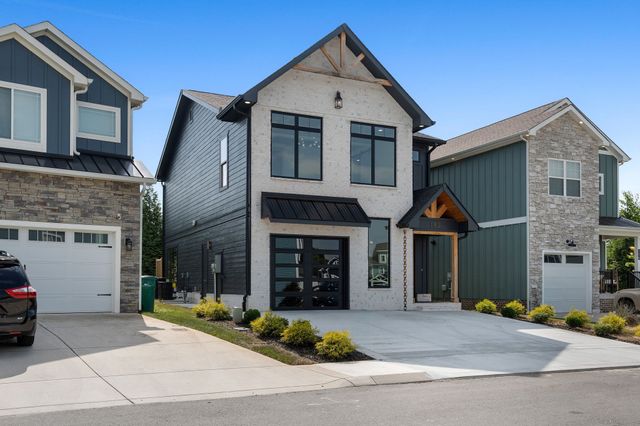 142 Barefoot Way, Winchester, TN 37398