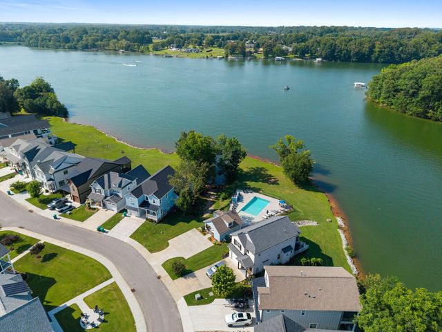 142 Barefoot Way, Winchester, TN 37398