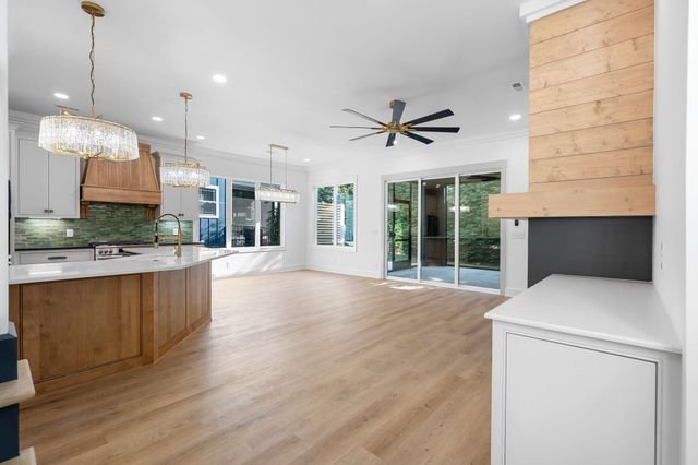 142 Barefoot Way, Winchester, TN 37398